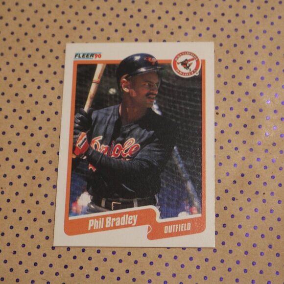 Phil Bradley #174 Baseball Card - Picture 1 of 2